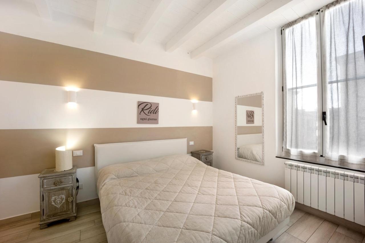 Ama Apartment Албенга Екстериор снимка