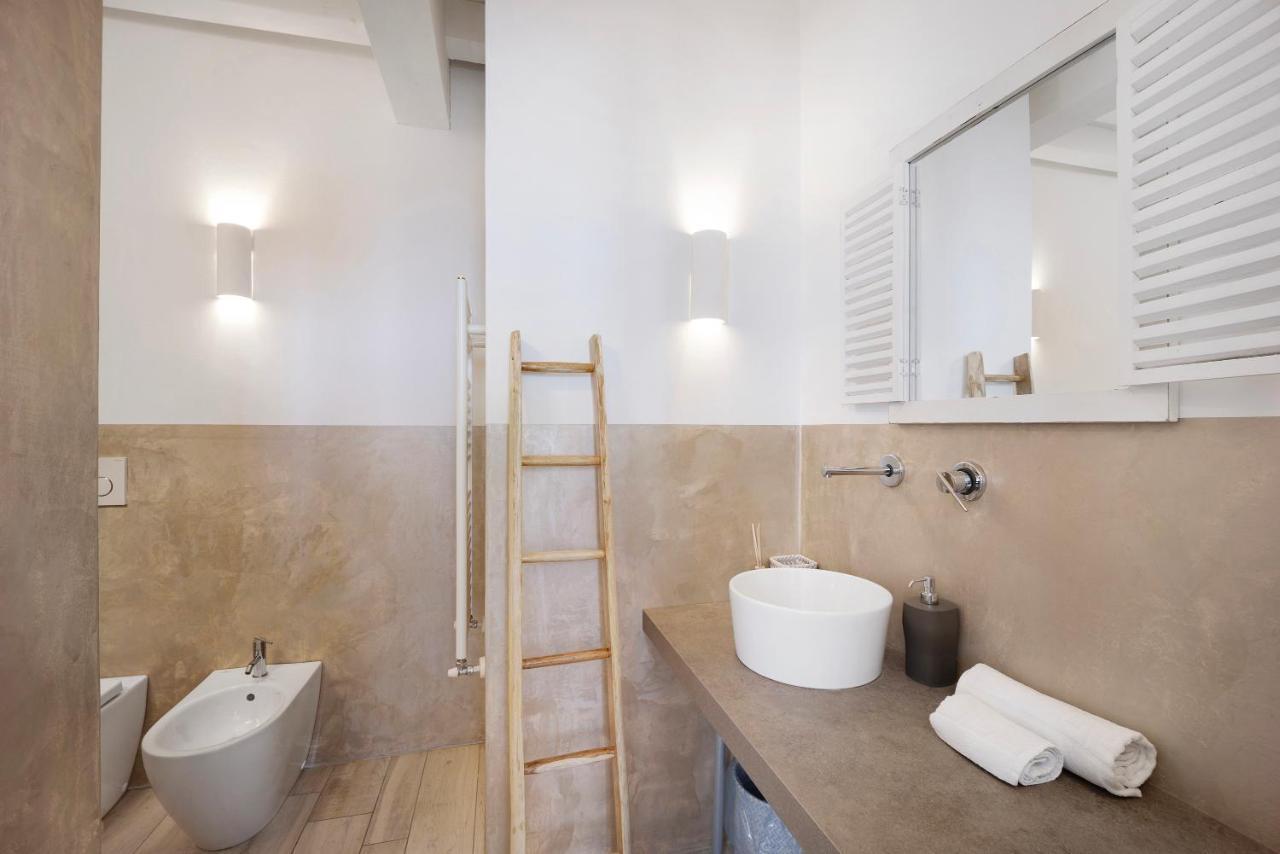 Ama Apartment Албенга Екстериор снимка